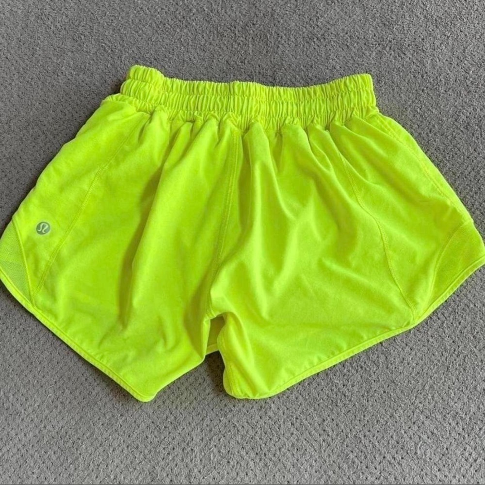 Lululemon hotty hot shorts  Size 2